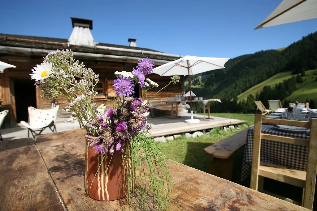 Fer A Cheval Hotel Megeve